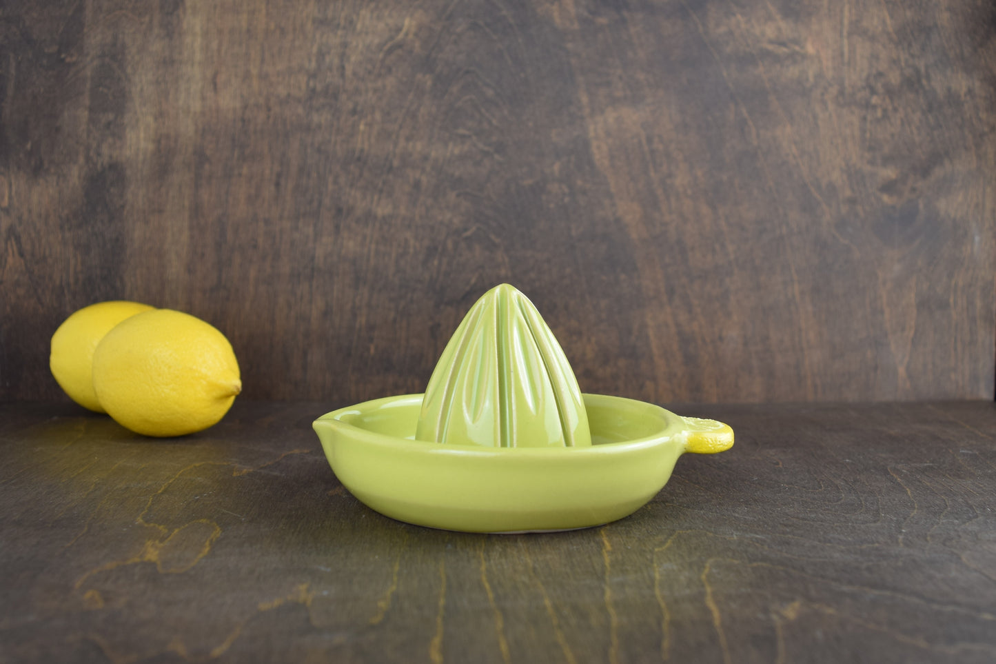 Chartreuse Citrus Juicer 2
