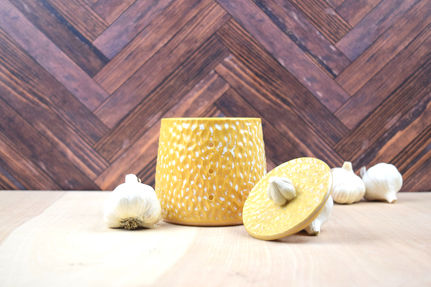 Deep Yellow Garlic Keeper